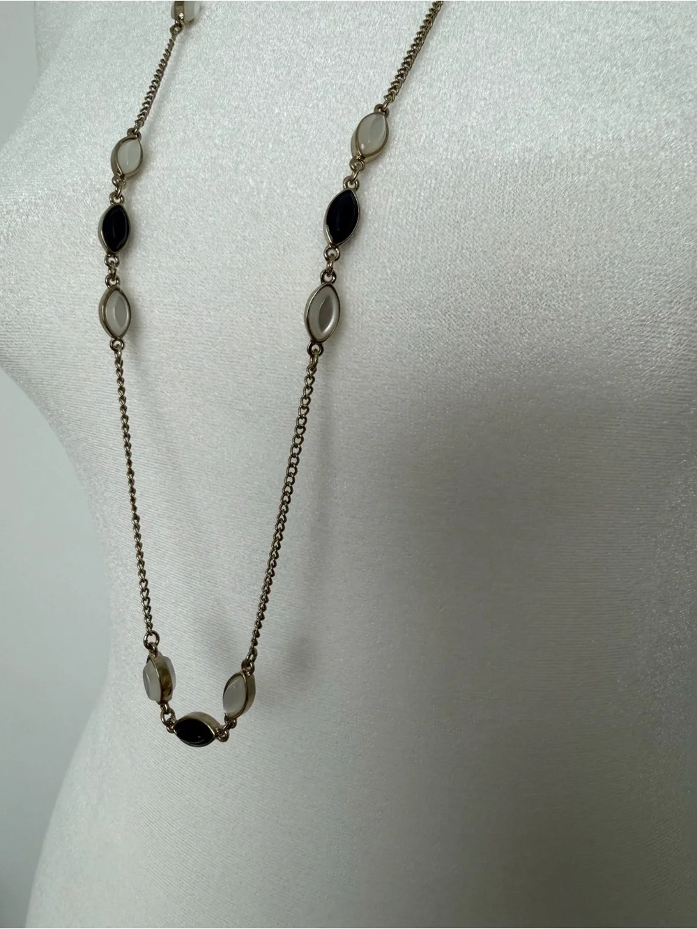 Banana Republic Long Beaded Pendant Necklace in Black‎ and Cream - Women Jewelry